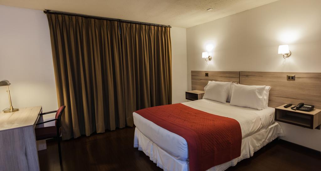 Hotel Marina Antofagasta Ruang foto